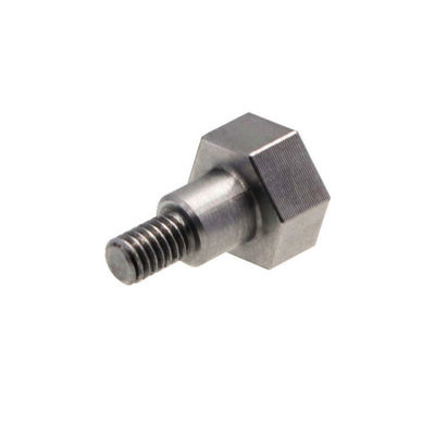 Torno CNC de precisão feito sob encomenda Fresagem CNC peças grandes para caminhões