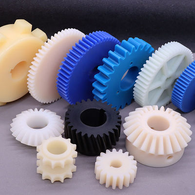 Engrenagem de transmissão industrial da engrenagem de nylon antiusura plástica feita sob encomenda da modelação por injeção